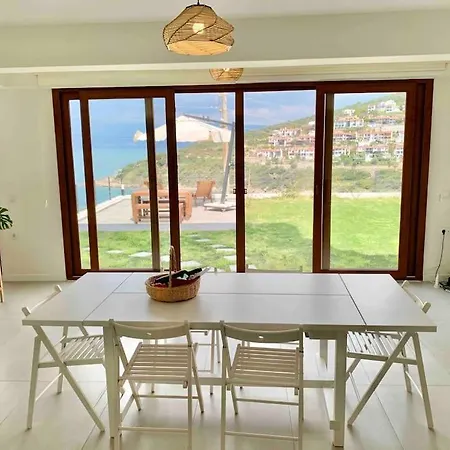 Villa Denize 100 Metre Yakinlikta Plaj Evi Milas